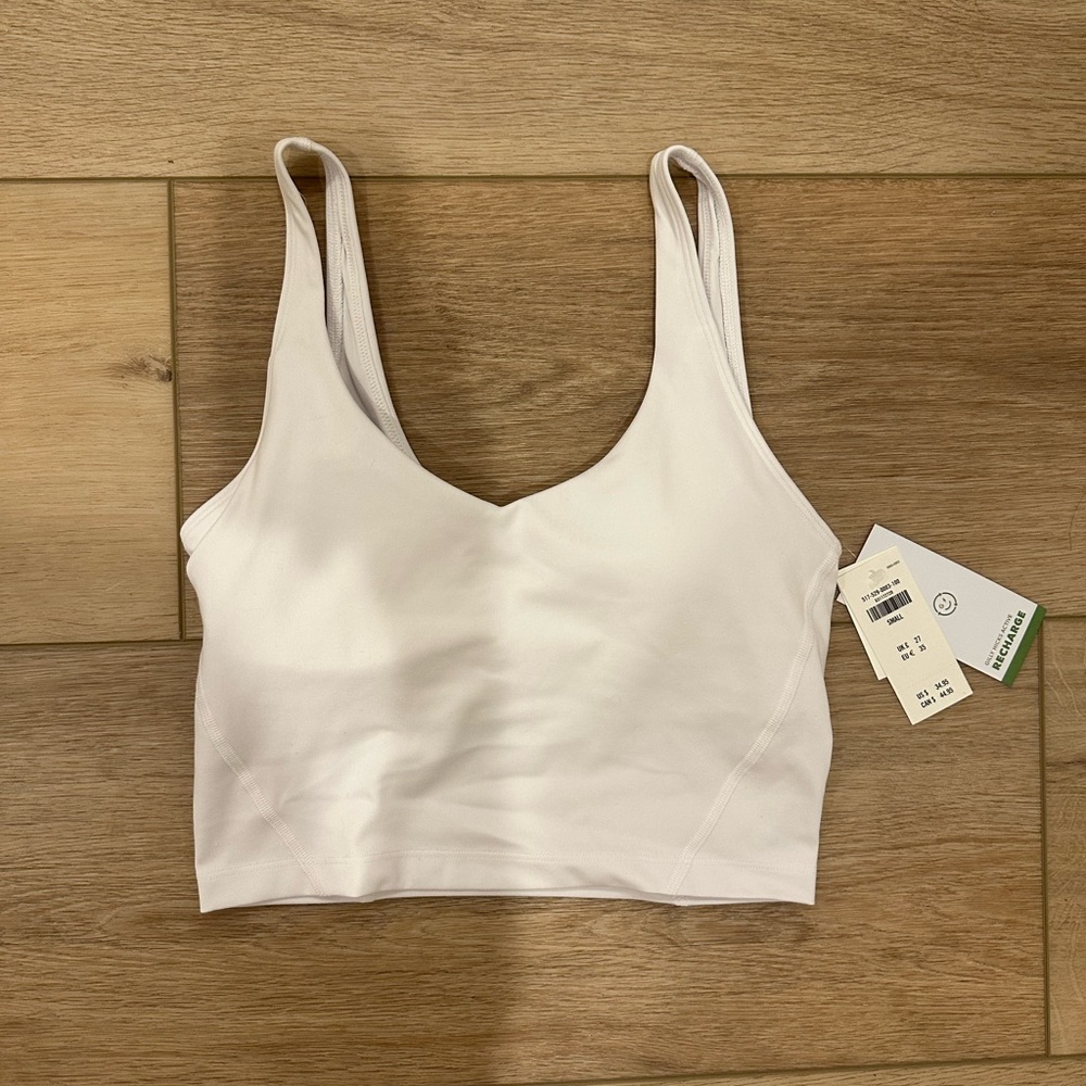 Gilly Hicks White Crop